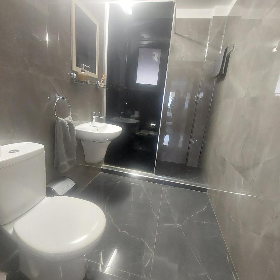 Modern Studio Apartment Armonia Court Paralímni Kültér fotó